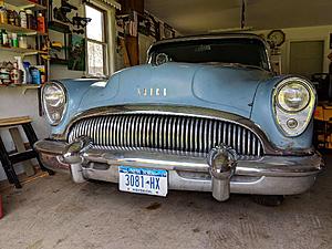 SURVIVOR 1954 Roadmaster-front-grill.jpg