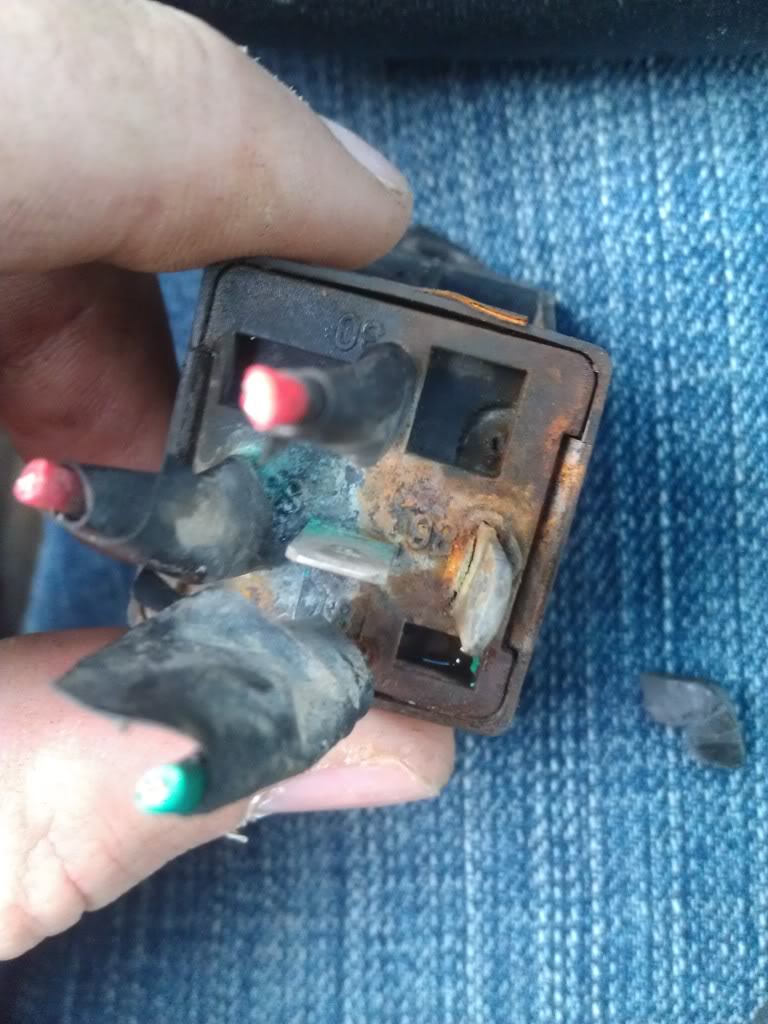 Name:  IMAG0176.jpg
Views: 144
Size:  99.1 KB