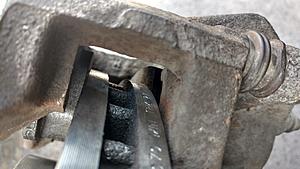 2003 rendezvous brake issues-img_20170802_104922674_hdr.jpg