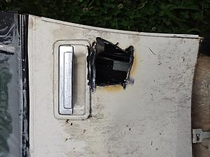 92 Roadmaster replacing doors-image.jpeg